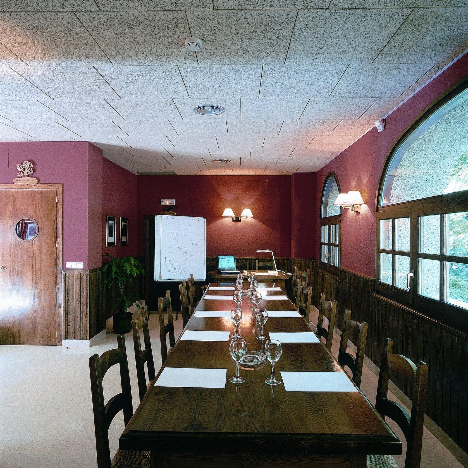 Hotel Can Blanc Olot Exterior photo